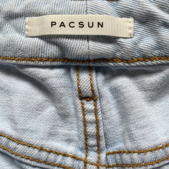 Pacsun mom jean size 26 - Picture 4 of 6